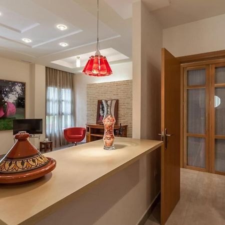 Apartamento Con Encanto En El Barrio De Santa Cruz Sevilla Bagian luar foto